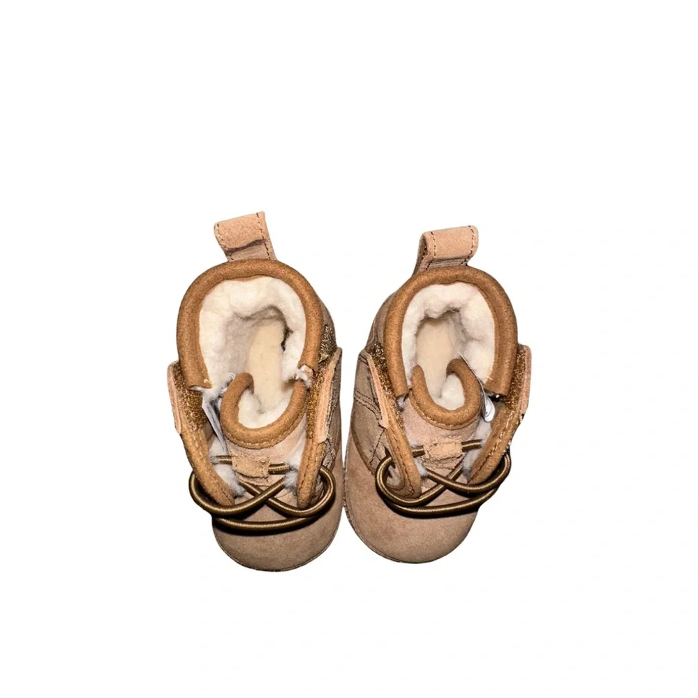 UGG Baby Neumel